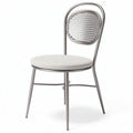 Chaise en métal avec assise rembourrée blanche et dossier en osier 42 x 42 x 85cm